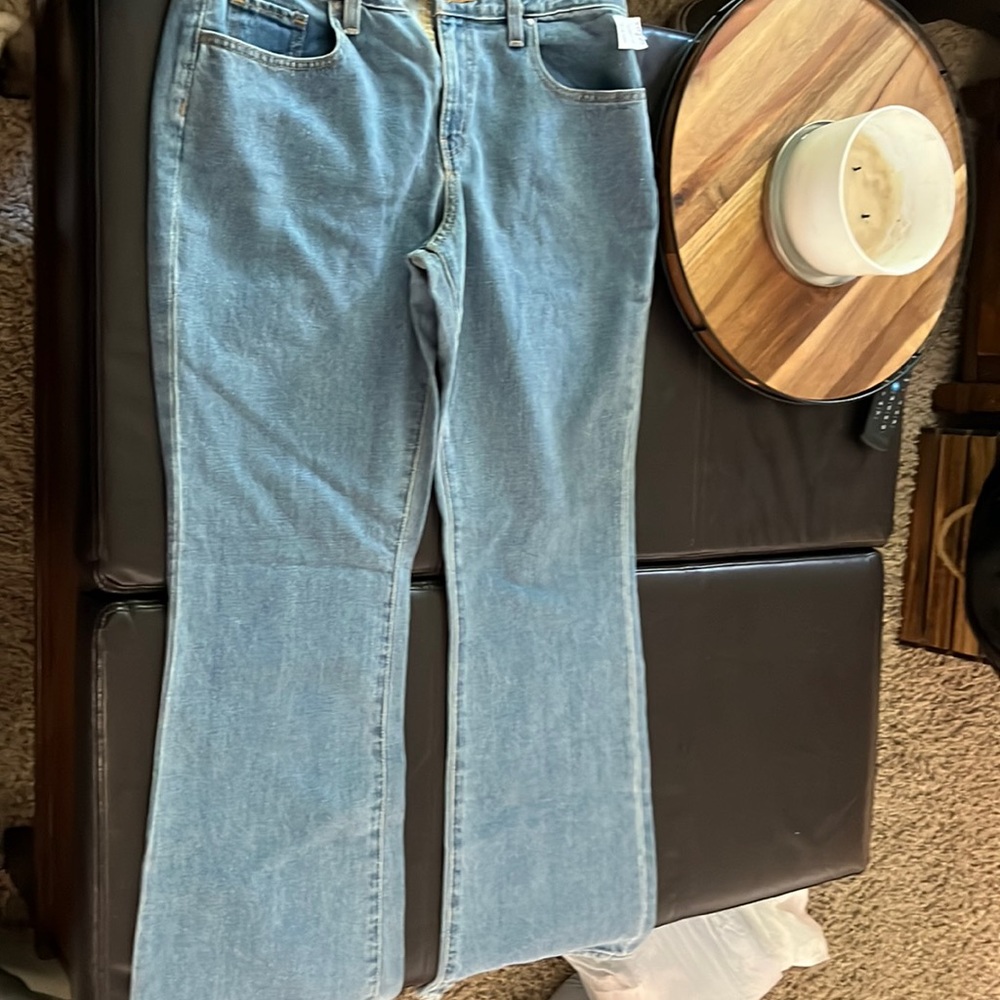 Tillys flare jeans size 31